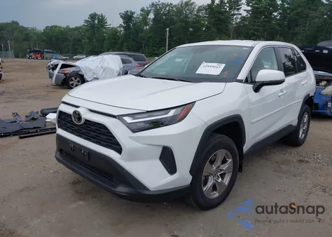 2023 Toyota Rav4 Xle z USA, uszkodzony, nr VIN 2T3P1RFVXPW361891